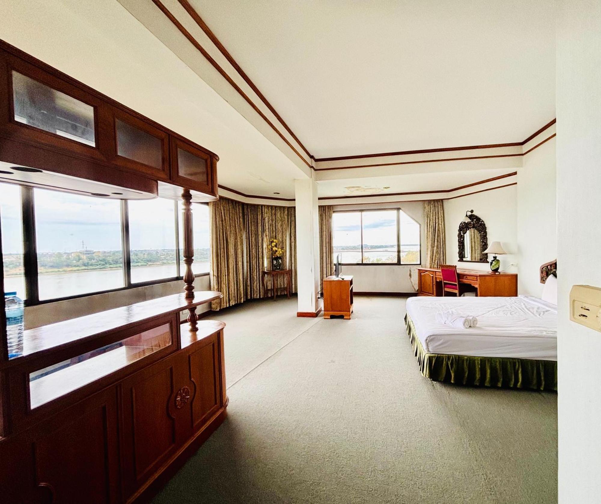 Royal Mekong Riverside Hotel Nong Khai Exteriér fotografie